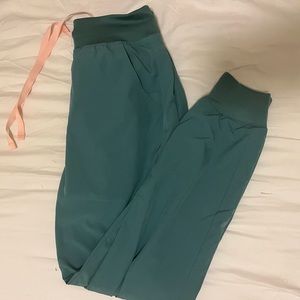 Eucalyptus FIGS —— XS High waisted Zamora jogger